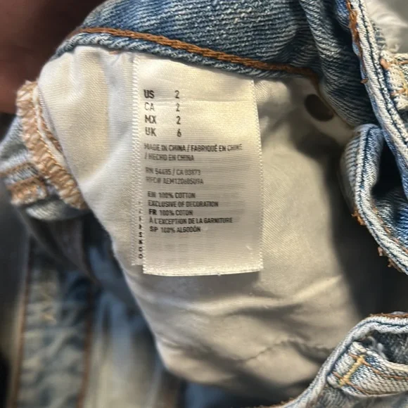 Denim shorts - Picture 4 of 4